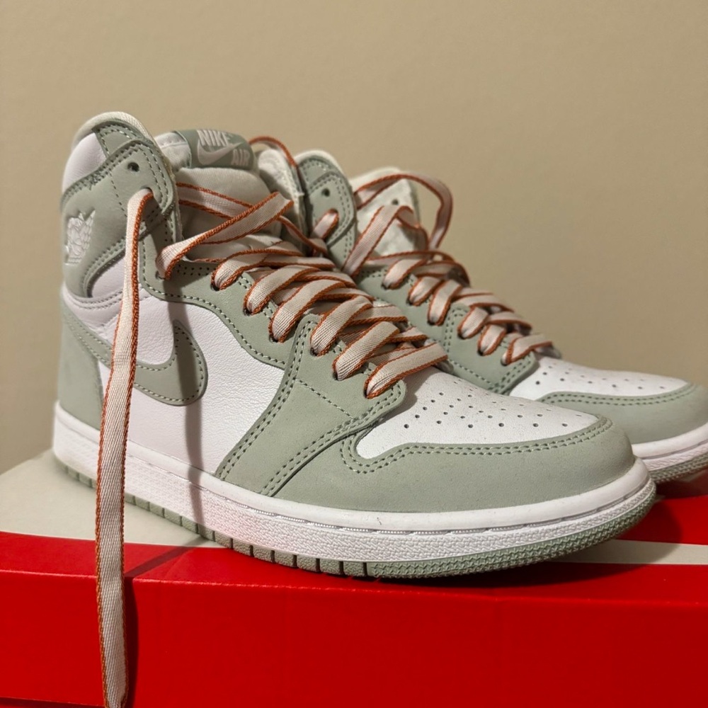 Nike WMNS Air Jordan 1 High - seafoam